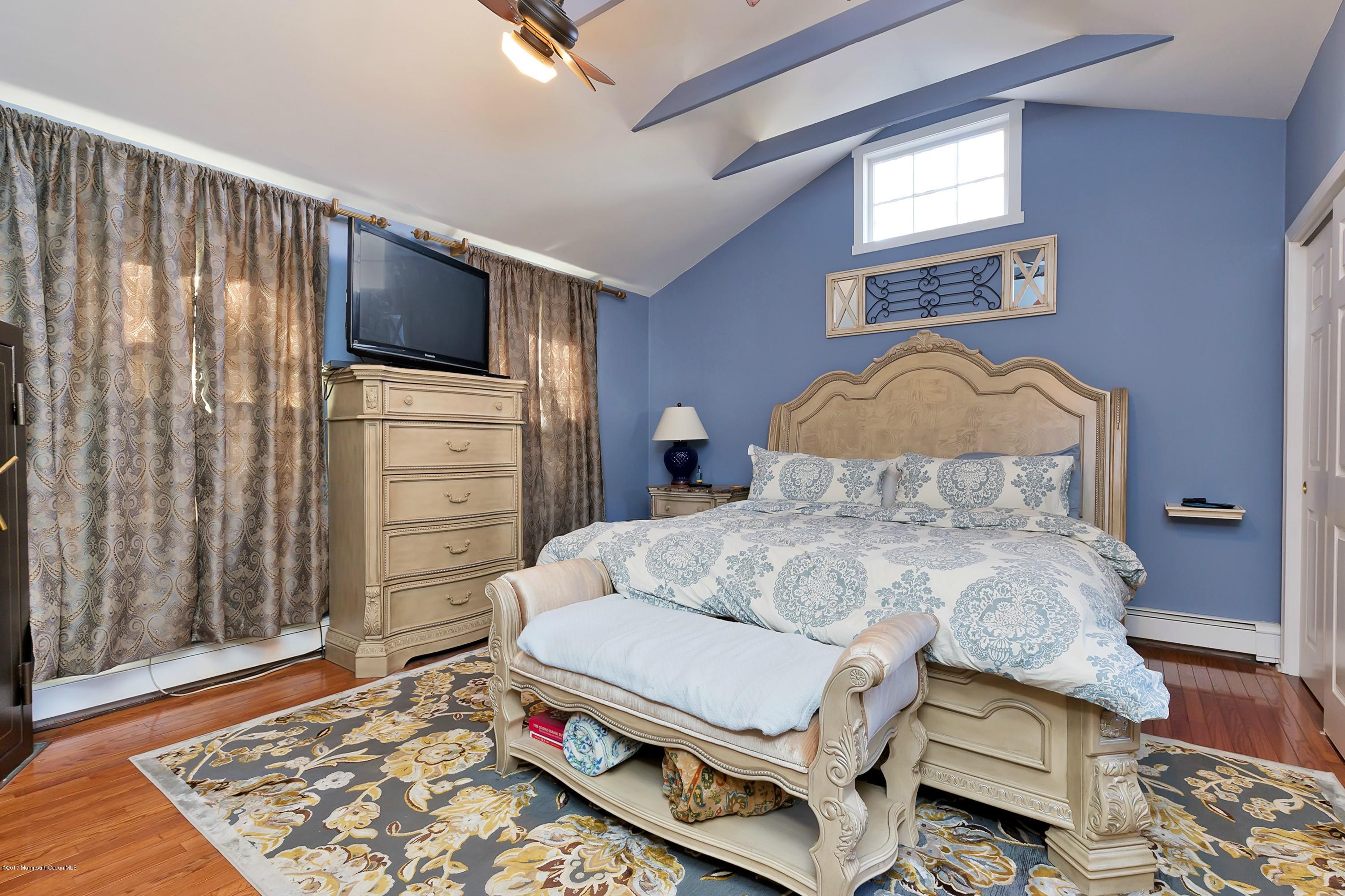 357 Rancocas Drive Brick, NJ 08724 - Photo 10 of 22 Large Master Bedroom