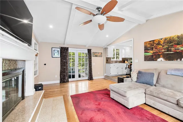 $3,850 | 36 Daniel Drive, North Kingstown, RI 02852