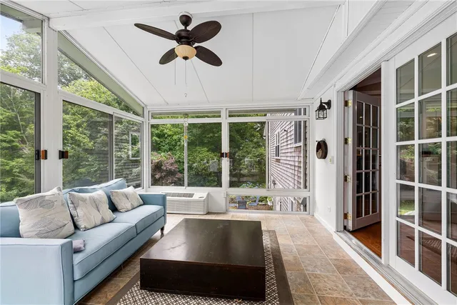 $3,850 | 36 Daniel Drive, North Kingstown, RI 02852