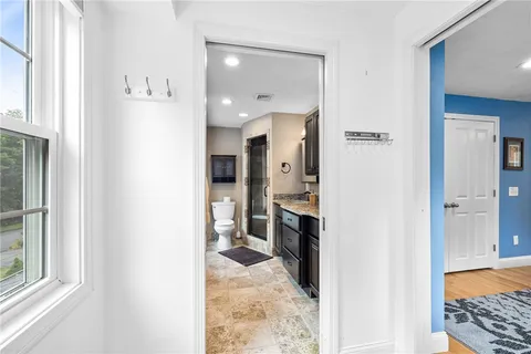 $3,850 | 36 Daniel Drive, North Kingstown, RI 02852