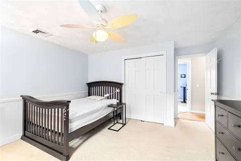 $3,850 | 36 Daniel Drive, North Kingstown, RI 02852