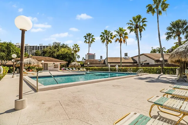 $770,000 | 513 Leslie Drive, Hallandale Beach, FL 33009