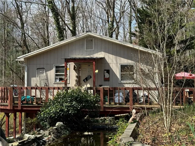 $275,000 | 251 Oak Haven Drive, Mountain Rest, SC 29664
