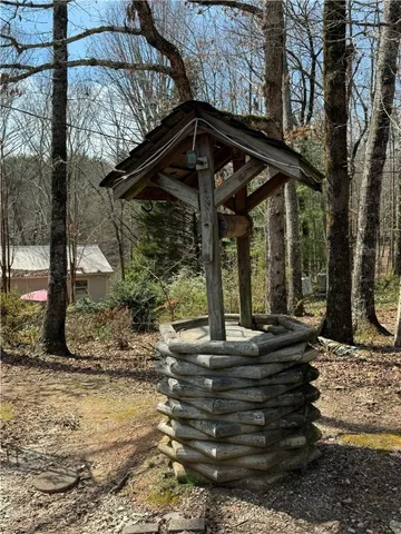 $275,000 | 251 Oak Haven Drive, Mountain Rest, SC 29664