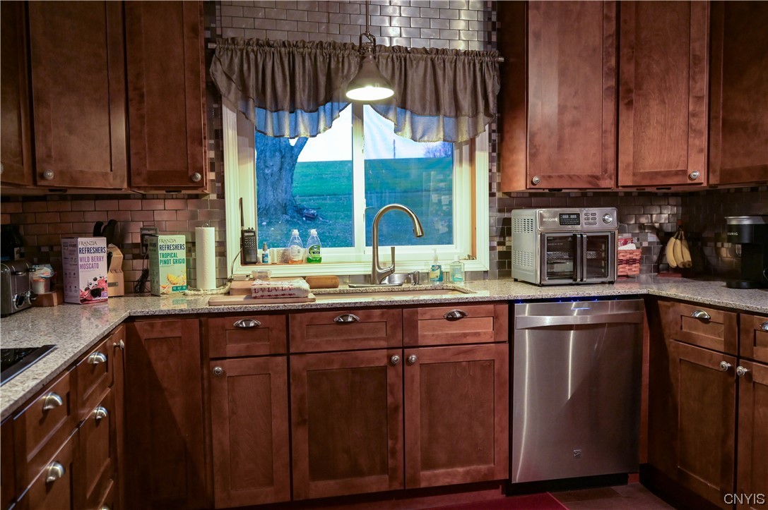 784 Shells Bush Road Herkimer, NY 13350 - Photo 12 of 43