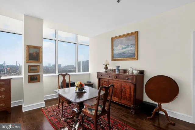 $324,900 | 201-59 North 8th Street, Unit 713, Philadelphia, PA 19106