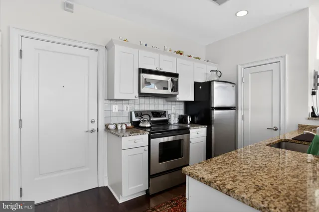 $324,900 | 201-59 North 8th Street, Unit 713, Philadelphia, PA 19106