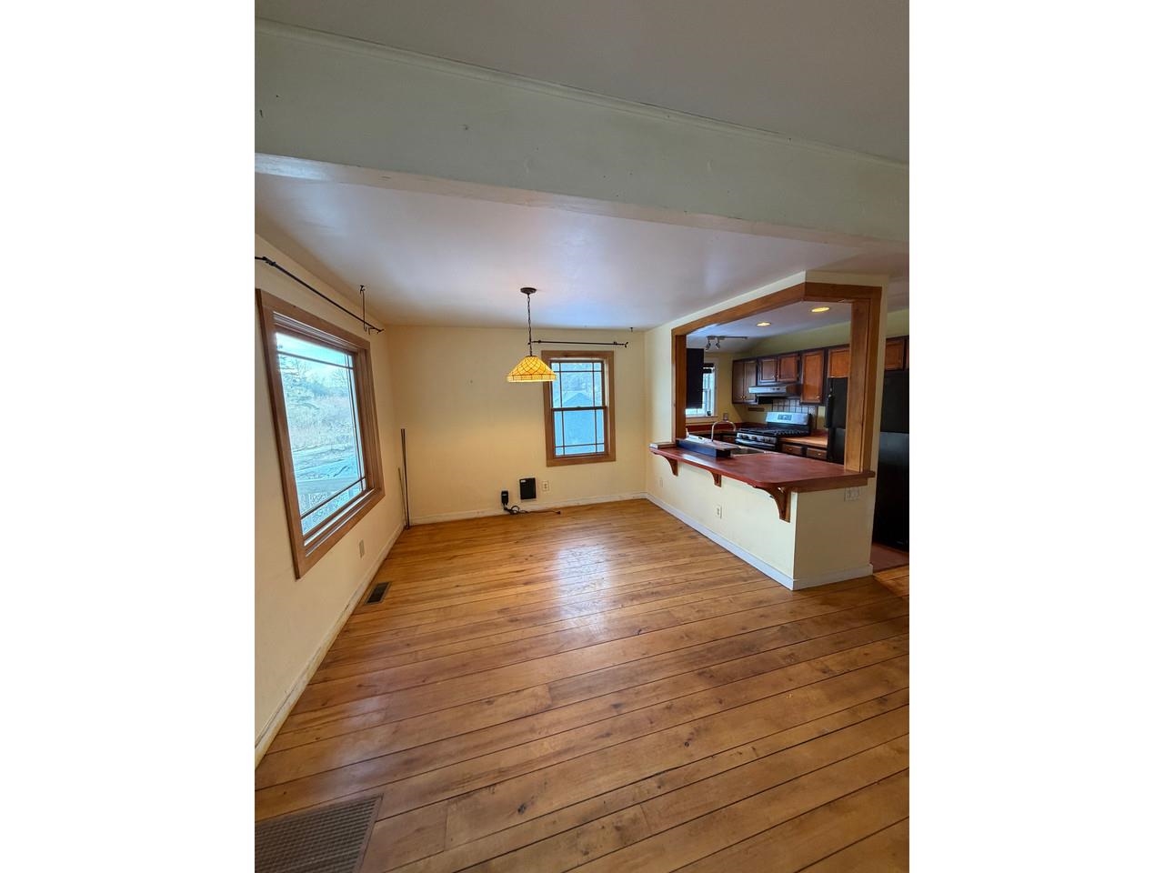 59 Carrigan Road Moretown, VT 05660 - Photo 4 of 40