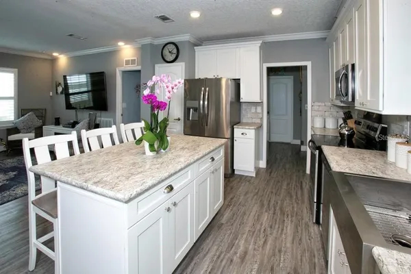 $319,900 | 2840 Trinidad Way, Palmetto, FL 34221