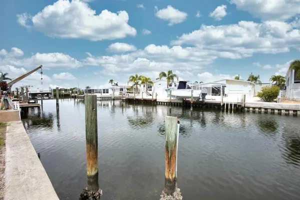 $319,900 | 2840 Trinidad Way, Palmetto, FL 34221