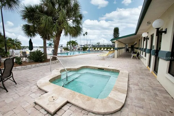 $319,900 | 2840 Trinidad Way, Palmetto, FL 34221