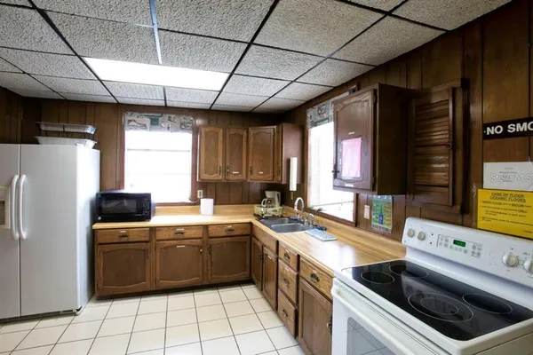 $319,900 | 2840 Trinidad Way, Palmetto, FL 34221