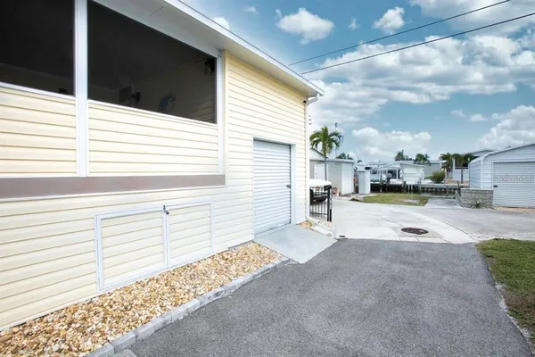 $319,900 | 2840 Trinidad Way, Palmetto, FL 34221