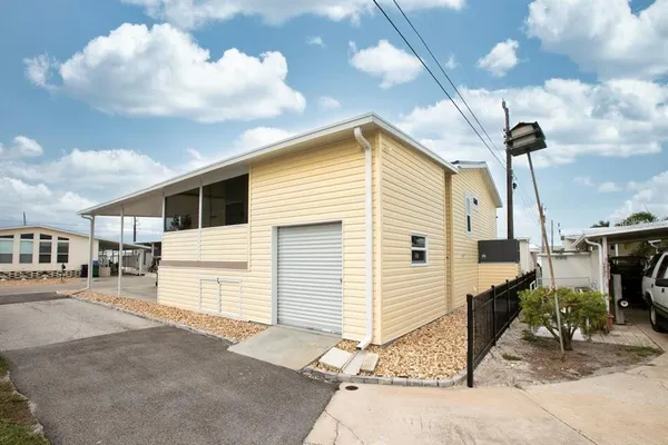 $319,900 | 2840 Trinidad Way, Palmetto, FL 34221