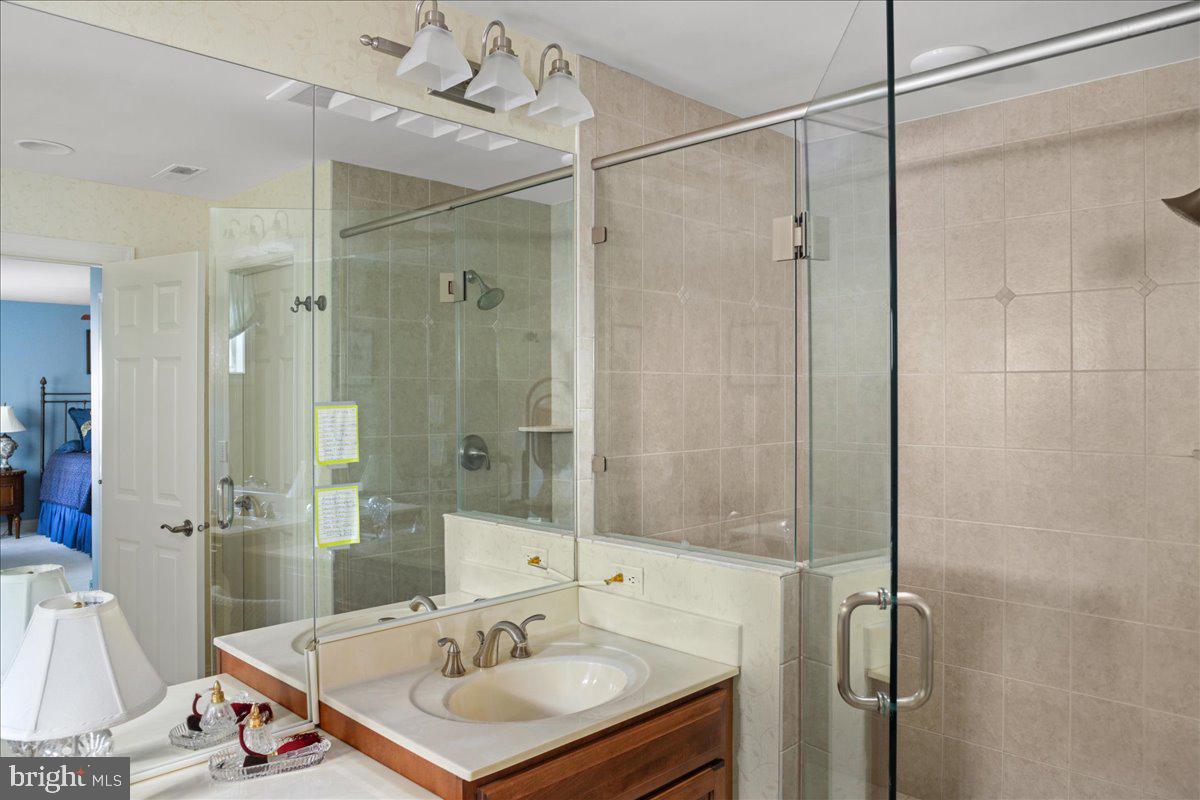 3 Garden Path Doylestown, PA 18901 - Photo 23 of 46