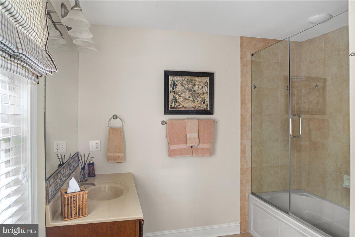 3 Garden Path Doylestown, PA 18901 - Photo 25 of 46