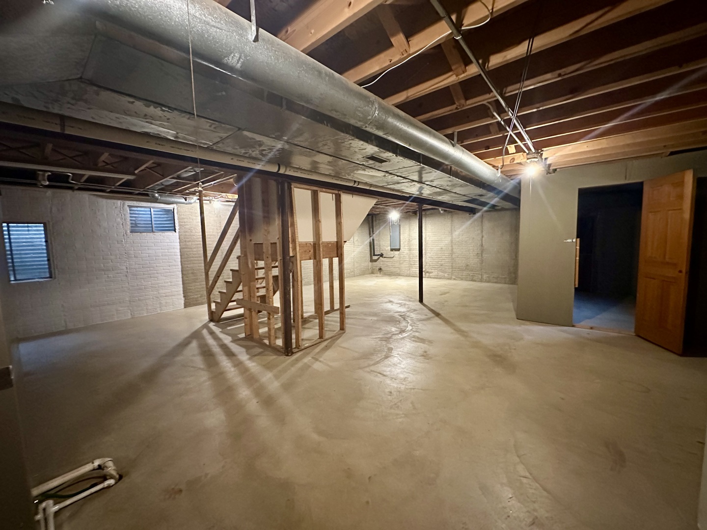 4216 White Ash Road Crystal Lake, IL 60014 - Photo 26 of 34 a view of an empty room