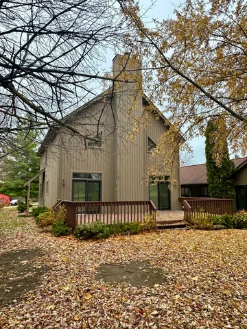 $349,000 | 4216 White Ash Road, Crystal Lake, IL 60014