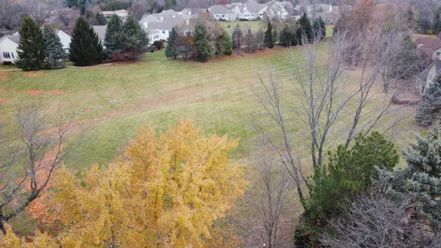 $349,000 | 4216 White Ash Road, Crystal Lake, IL 60014