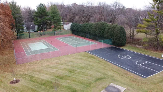 $349,000 | 4216 White Ash Road, Crystal Lake, IL 60014