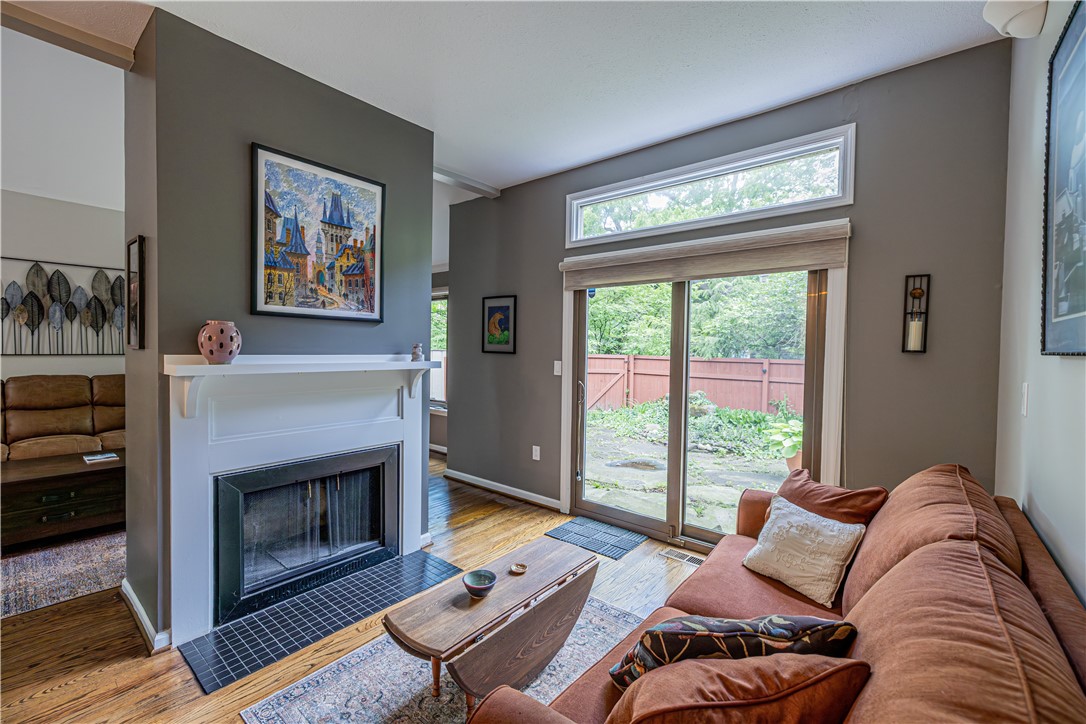 957 East Avenue Rochester, NY 14607 - Photo 7 of 27