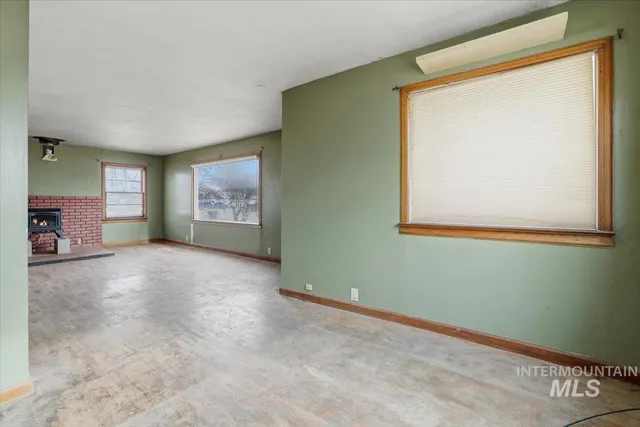 $214,900 | 555 15th Street, Vale, OR 97918