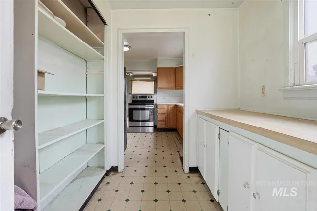 $214,900 | 555 15th Street, Vale, OR 97918