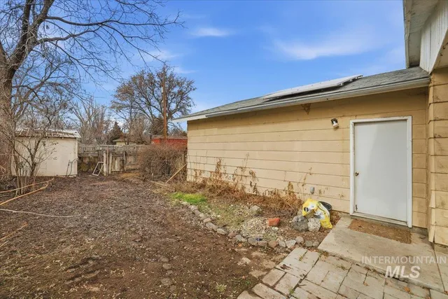 $214,900 | 555 15th Street, Vale, OR 97918