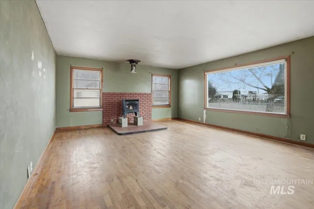 $214,900 | 555 15th Street, Vale, OR 97918