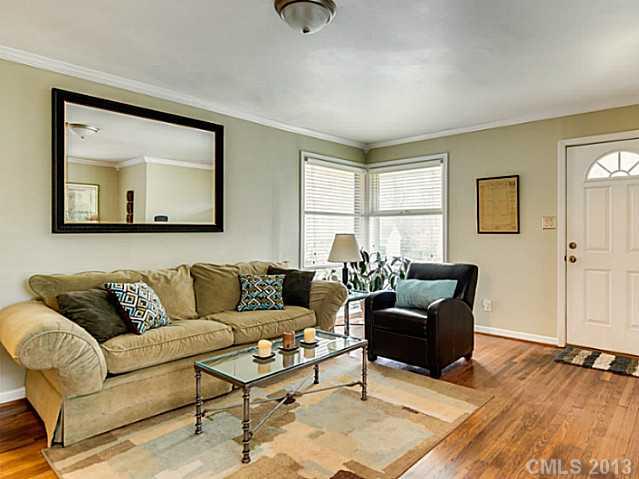 741 Manhasset Road Charlotte, NC 28209 - Photo 3 of 16
