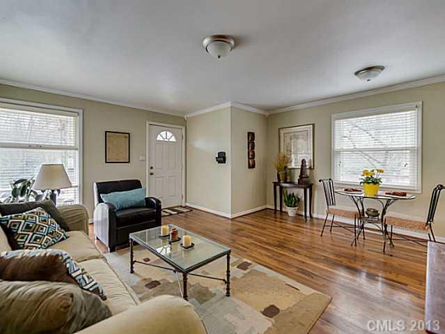 741 Manhasset Road Charlotte, NC 28209 - Photo 5 of 16