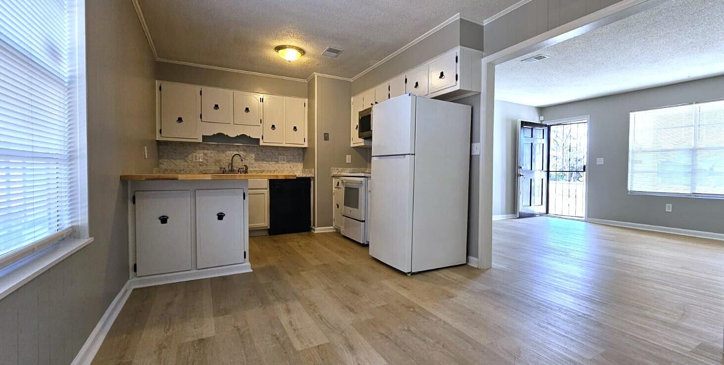 2965 Meadowbrook Drive Augusta, GA 30906 - Photo 9 of 28 kitchen