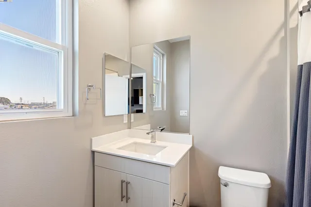 $618,000 | 3957 Wattling Street, Oakland, CA 94601