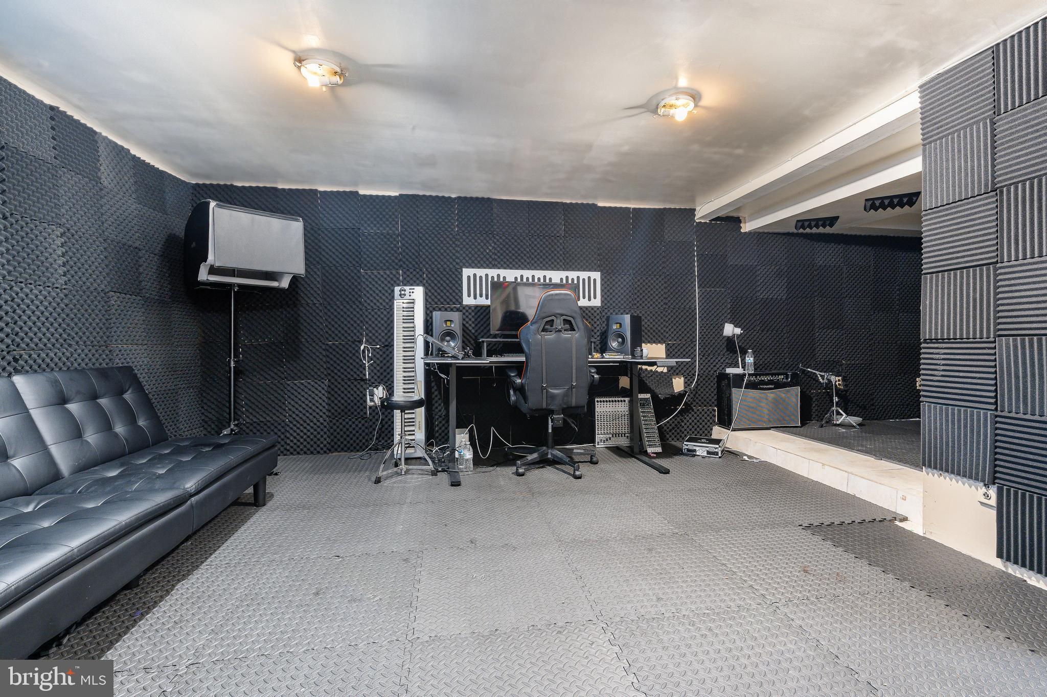 6282 Souder Street Philadelphia, PA 19149 - Photo 13 of 18 finished basement area