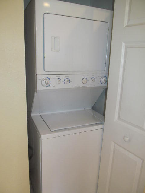 1953 Marsh Harbor Drive Riviera Beach, FL 33404 - Photo 20 of 37 IMG_2584