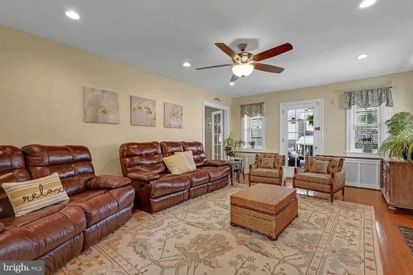 $3,400 | 521 Argyle Road, Drexel Hill, PA 19026