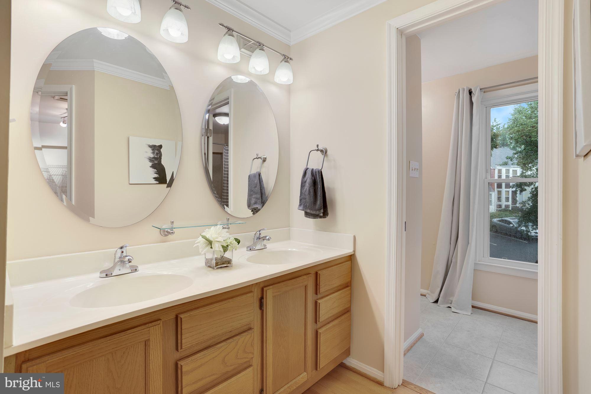 11911 Crosswind Court Reston, VA 20194 - Photo 14 of 26 Gallery Image 14