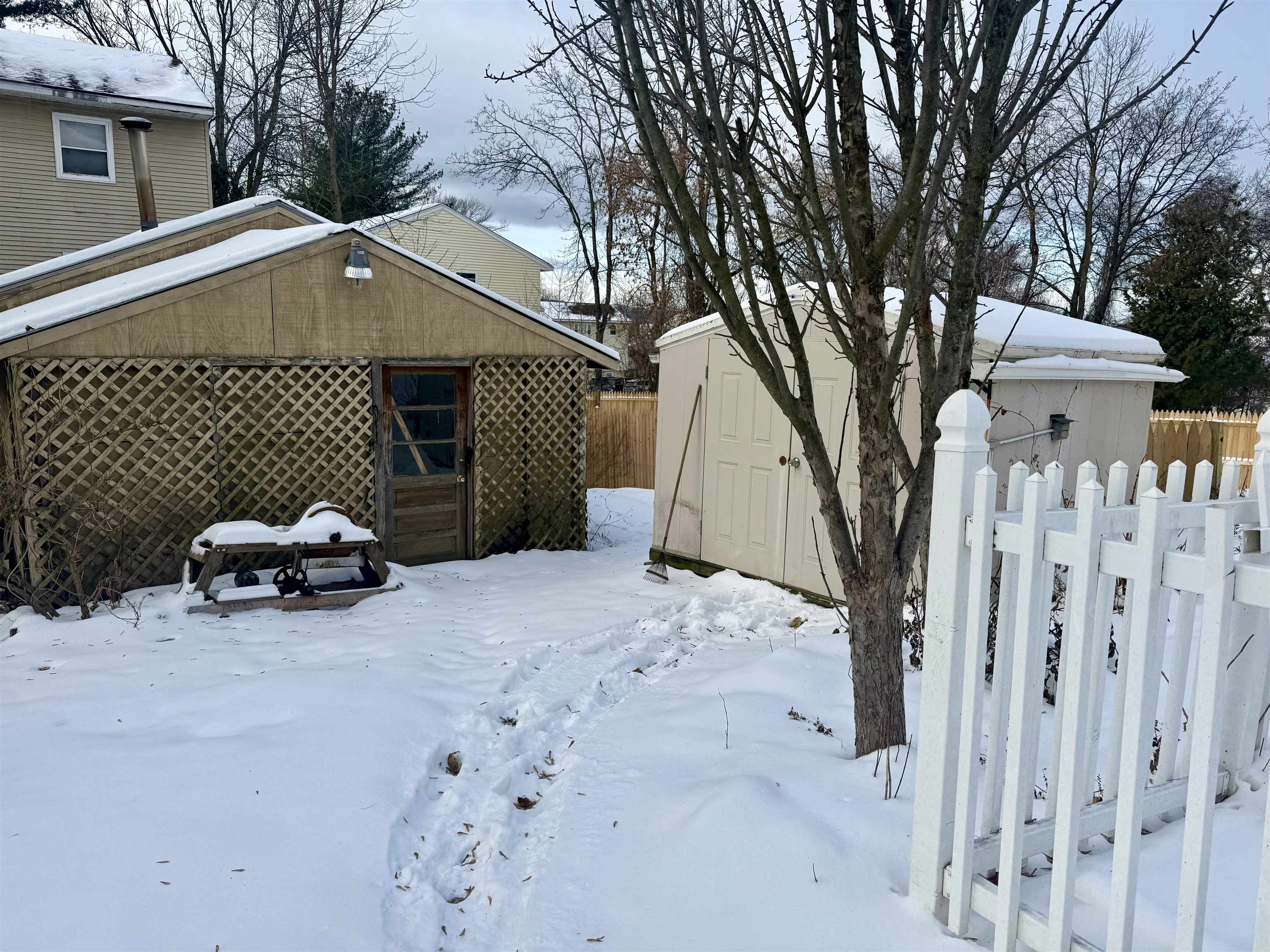 417 St Paul Street Burlington, VT 05401 - Photo 28 of 32