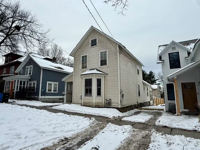 $435,000 | 417 St Paul Street, Burlington, VT 05401