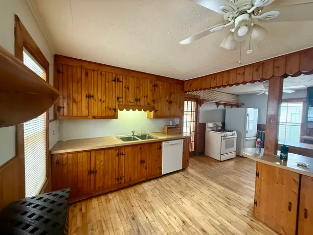 $435,000 | 417 St Paul Street, Burlington, VT 05401