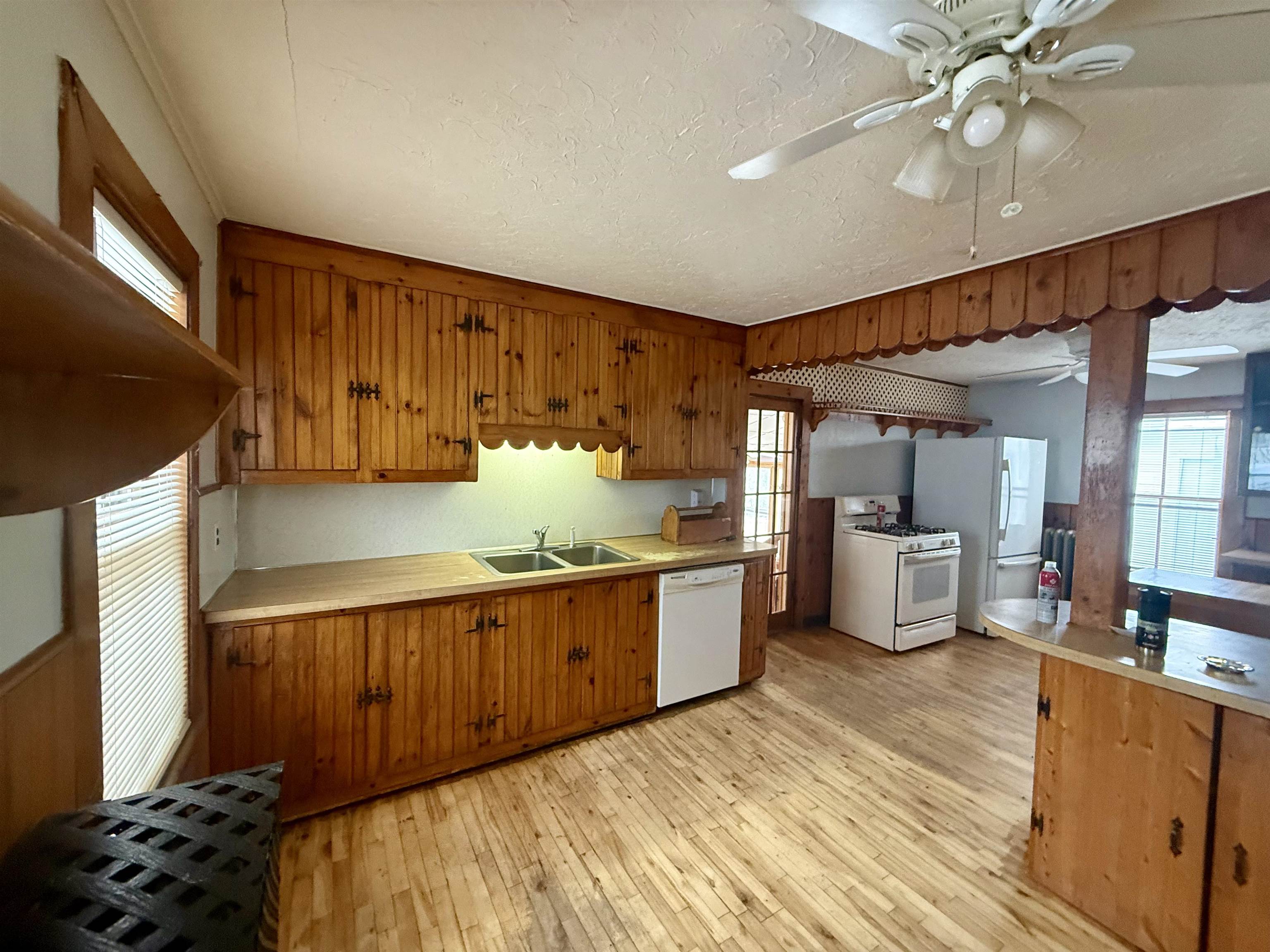 417 St Paul Street Burlington, VT 05401 - Photo 10 of 32