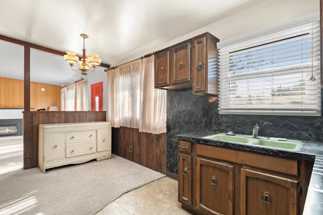 $369,000 | 2043 Ellis Street, Modesto, CA 95354