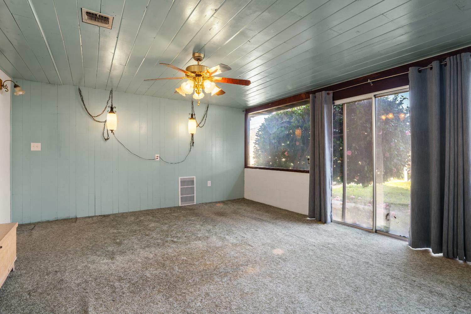 2043 Ellis Street Modesto, CA 95354 - Photo 26 of 44