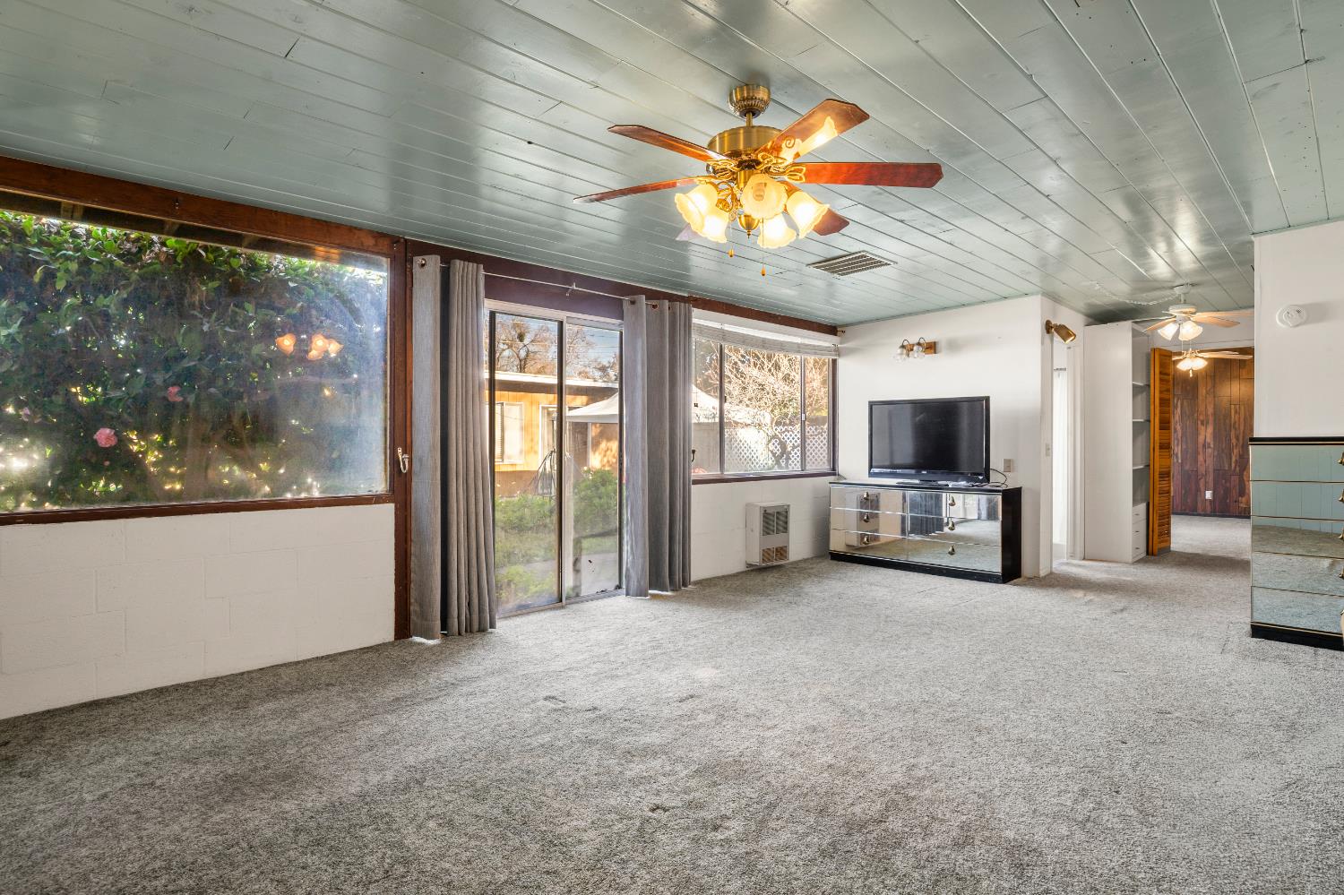 2043 Ellis Street Modesto, CA 95354 - Photo 29 of 44