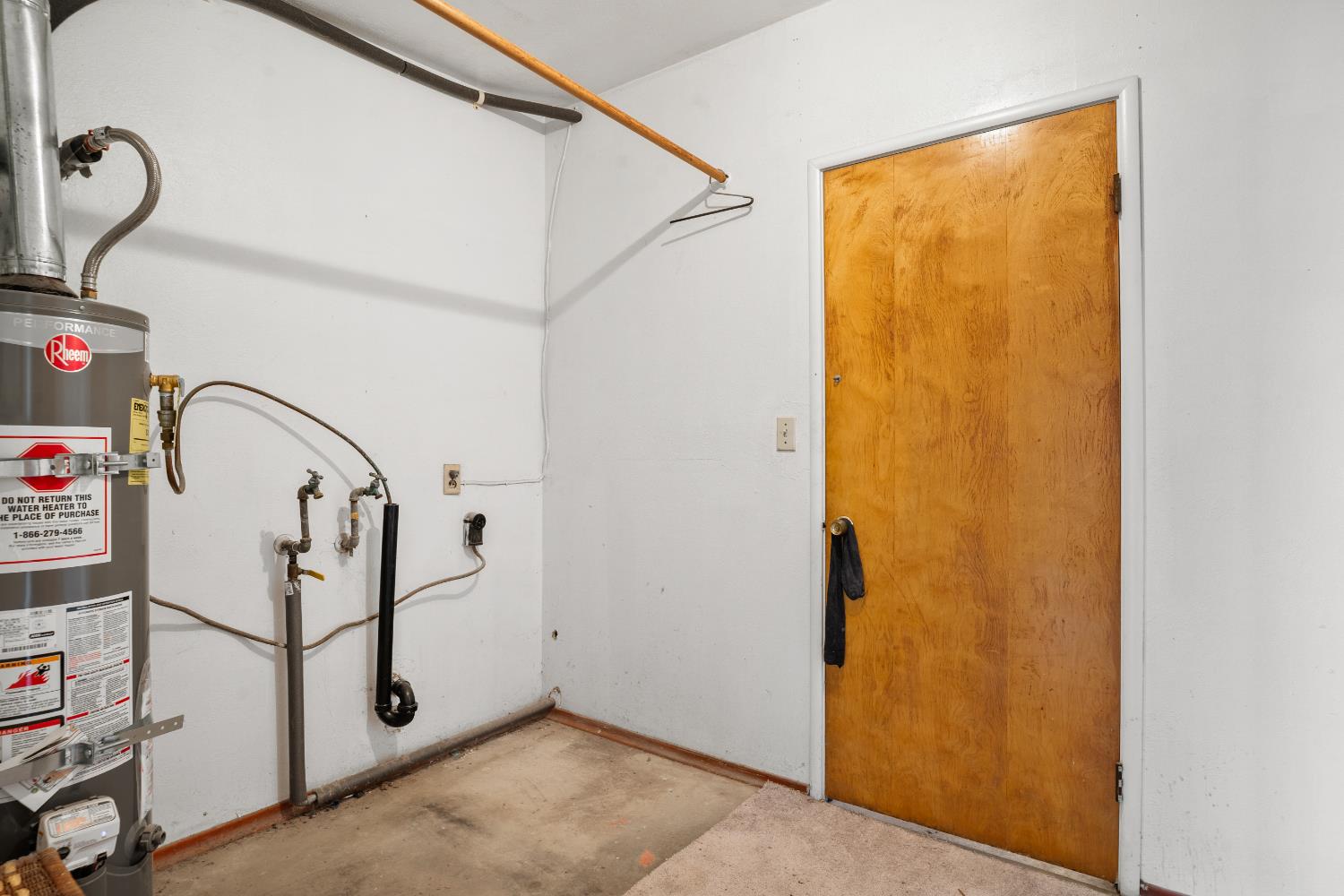 2043 Ellis Street Modesto, CA 95354 - Photo 30 of 44