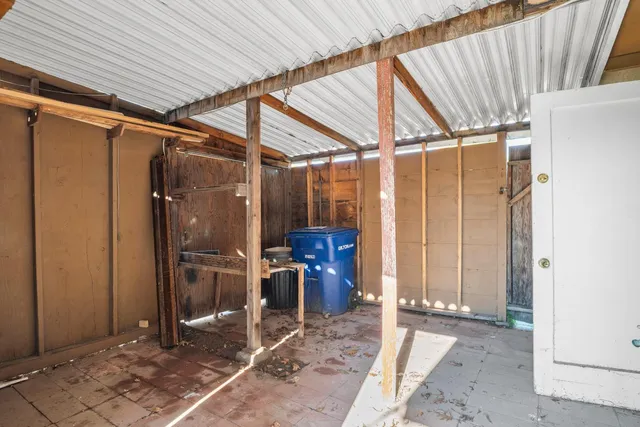 $369,000 | 2043 Ellis Street, Modesto, CA 95354