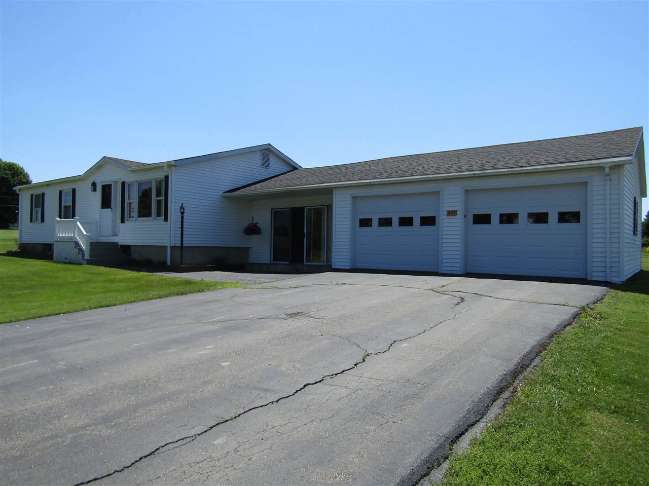 771 South Hill Road Stewartstown, NH 03576 - Photo 3 of 30 Gallery Image 3