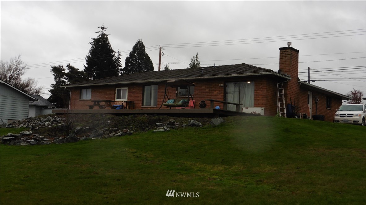 17111 Peterson Road Burlington, WA 98233 - Photo 6 of 12 Gallery Image 6