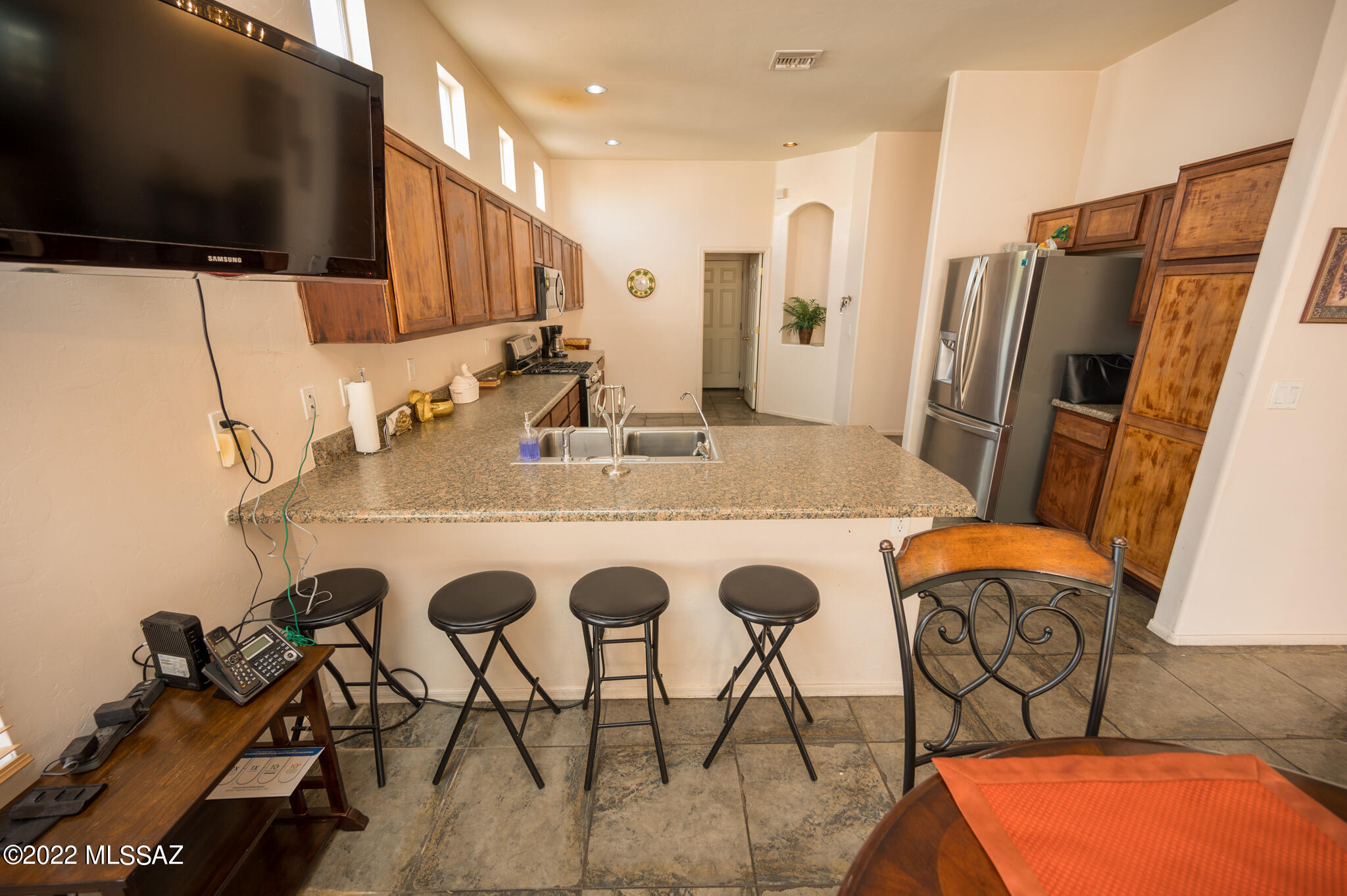 362 Via Capri Rio Rico, AZ 85648 - Photo 16 of 48