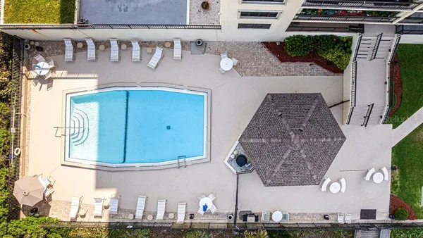 aerial view of a entryway